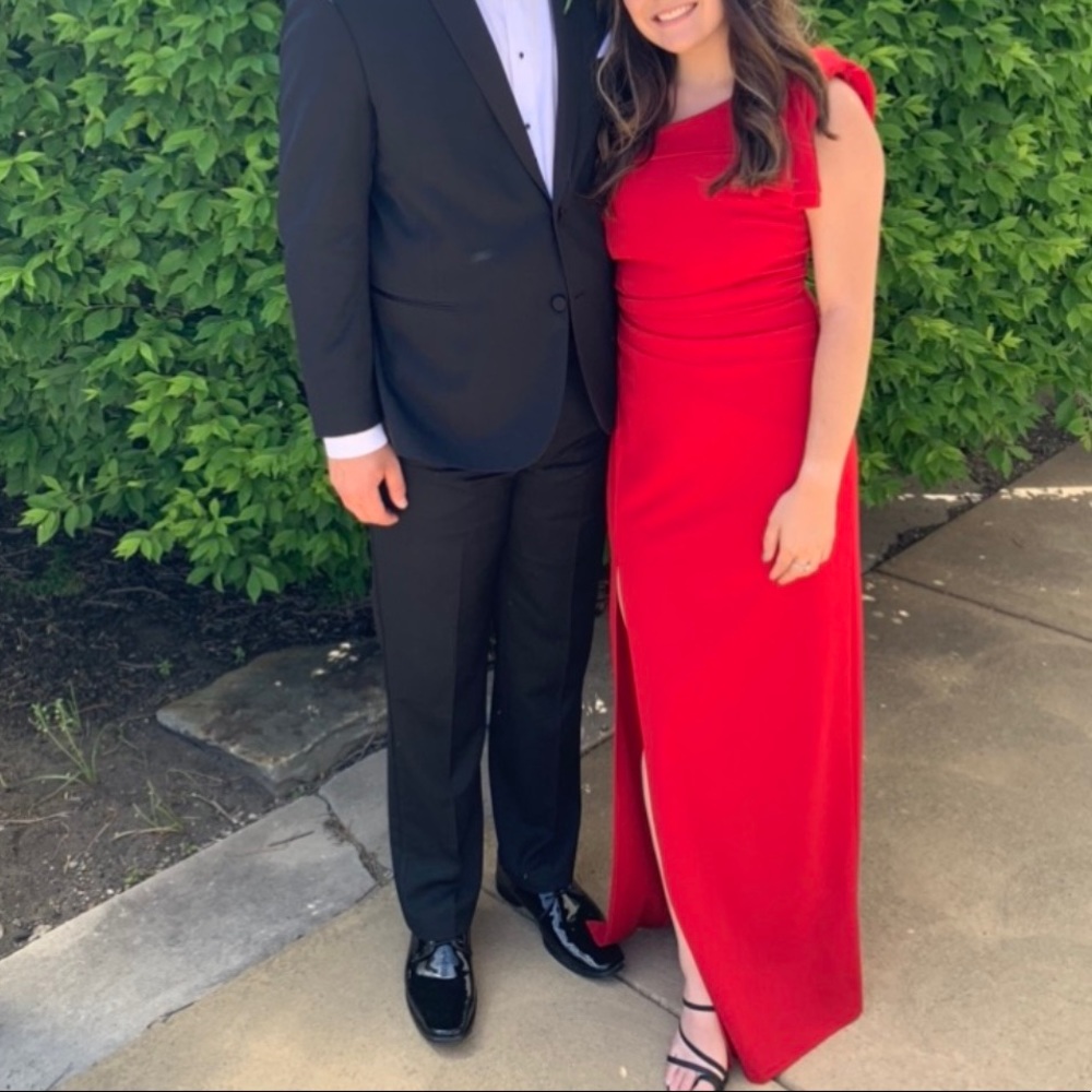 Red bow dress